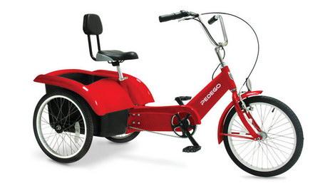трицикл-электобайк компании Pedego